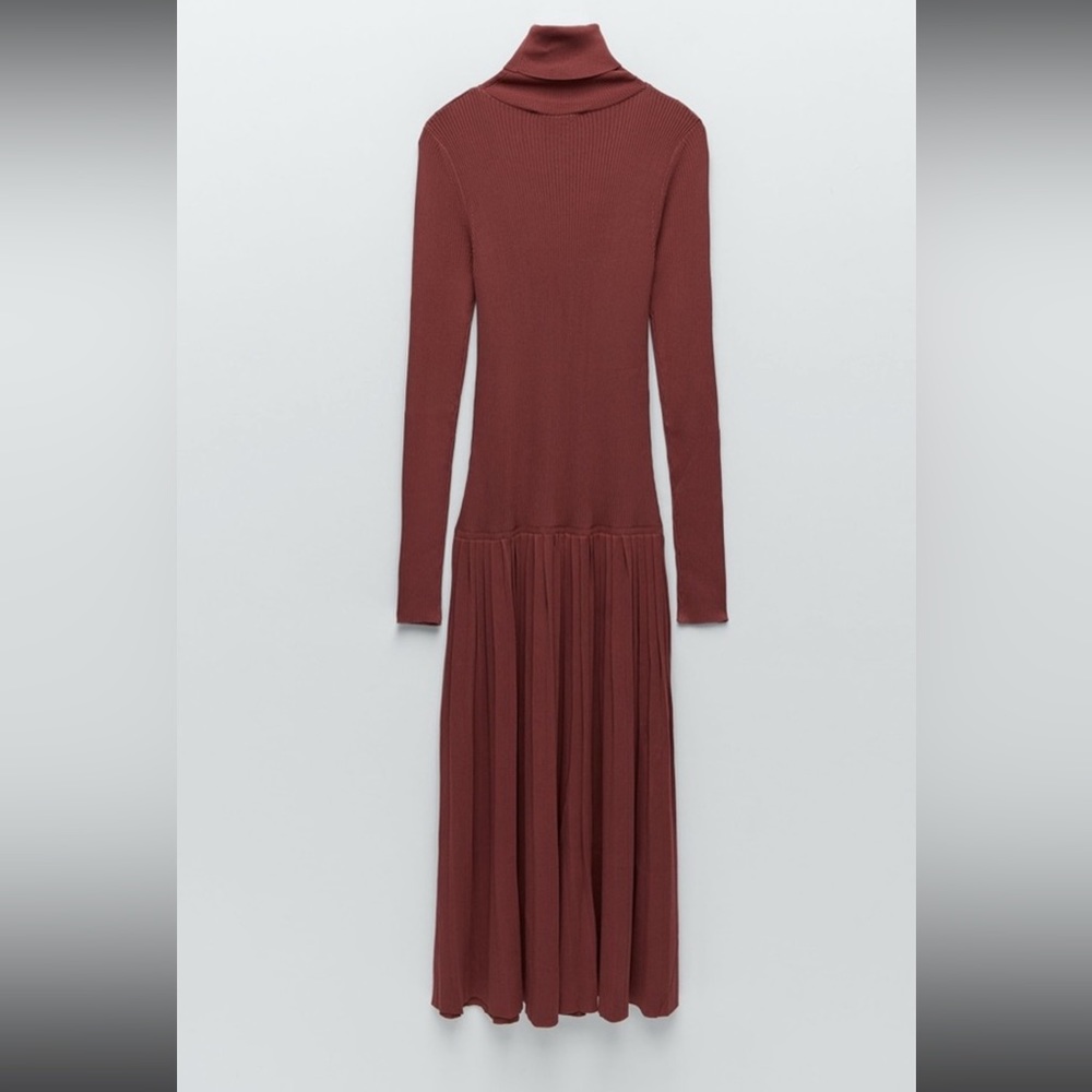 KNIT DRESS WTH PLEATED KNIT SKIRT - Picture 4 of 10
